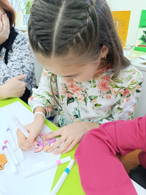 Мастер-классы в библиотеке: творчество, традиции и вдохновение.